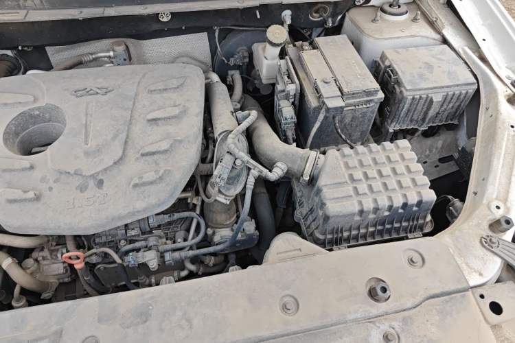 Used JETOUR X70M 2022 1.5T Manual Advanced Partner 7-Seater Engine Bay Left
