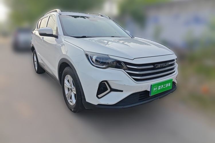 Used JETOUR X70M 2022 1.5T Manual Advanced Partner 7-Seater Front Right 45 Deg