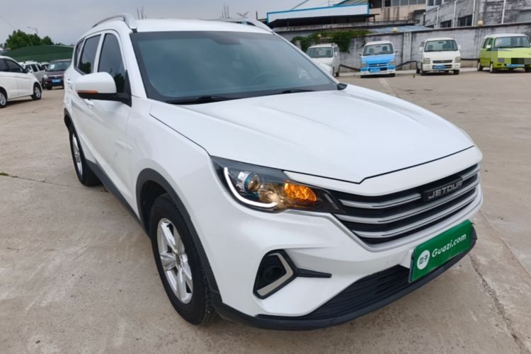 Used JETOUR X70M 2022 1.5T Manual Advanced Partner 7-Seater Front Right 45 Deg