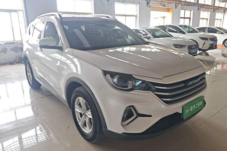 Used JETOUR X70M 2022 1.5T Manual Advanced Partner Version 5 Seats Front Right 45 Deg