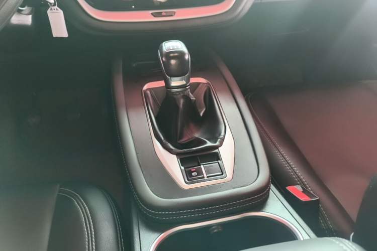 Used JETOUR X70M 2022 1.5T Manual Advanced Partner 7-Seater Gear Lever