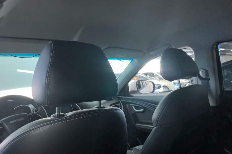Used JETOUR X70M 2022 1.5T Manual Advanced Partner 7-Seater Headliner