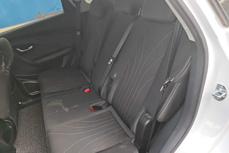 Used JETOUR X70M 2022 1.5T Manual Advanced Partner 7-Seater Left Rear Seat