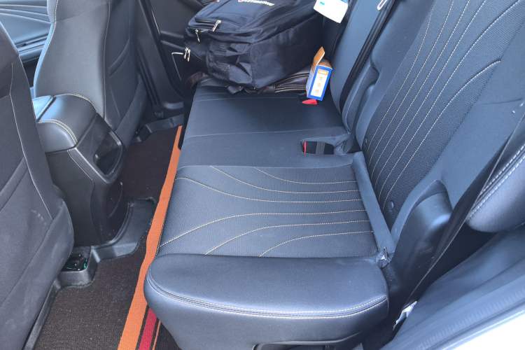 Used JETOUR X70M 2022 1.5T Manual Advanced Partner Version 5 Seats Left Rear Seat
