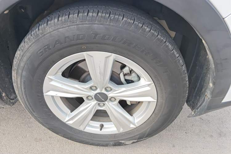 Used JETOUR X70M 2022 1.5T Manual Advanced Partner 7-Seater Right Front Wheel Hub