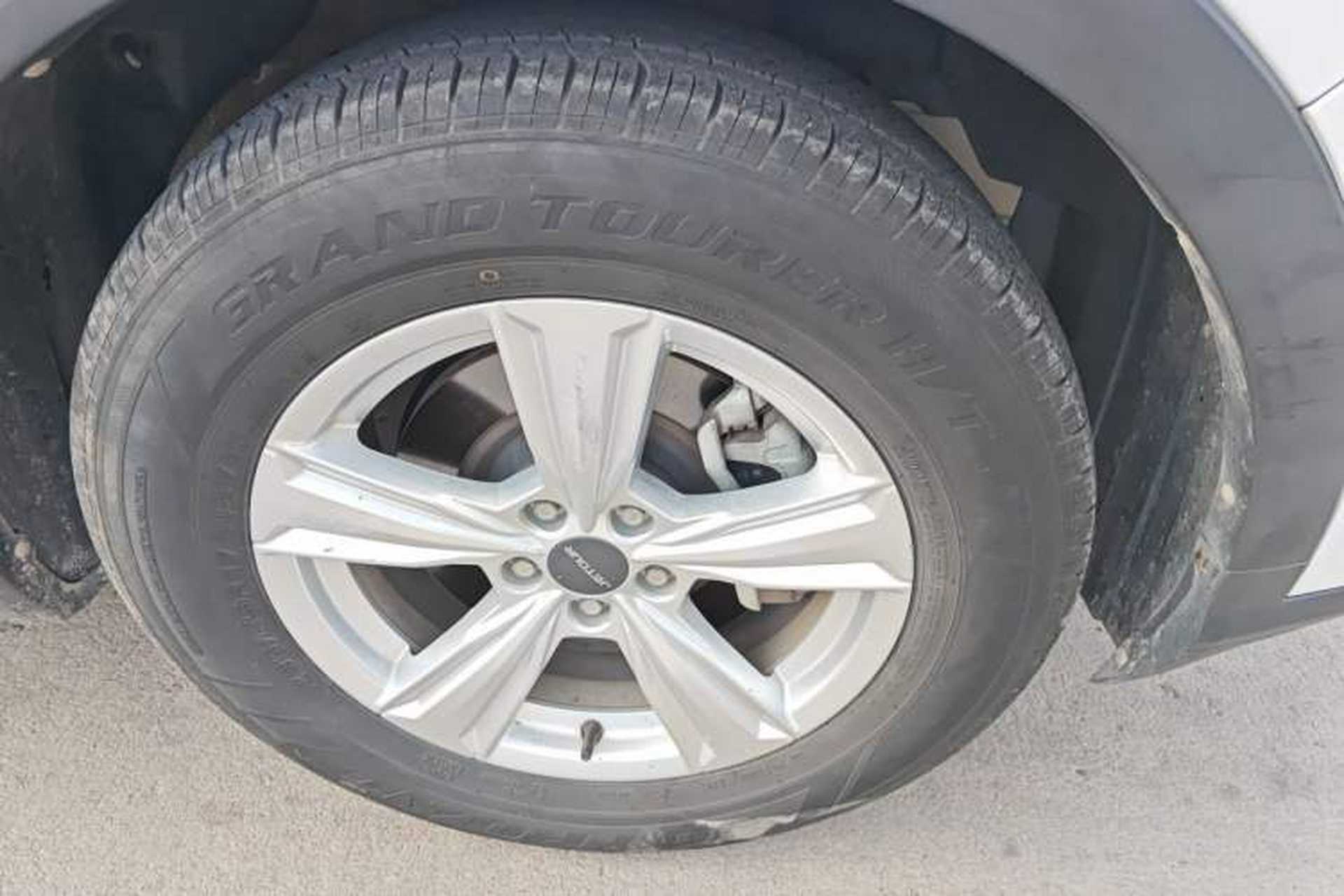Used JETOUR X70M 2022 1.5T Manual Advanced Partner 7-Seater Right Front Wheel Hub