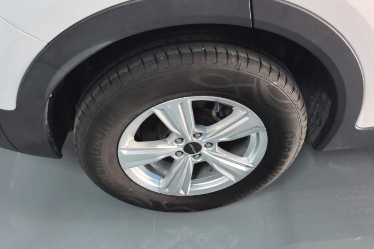 Used JETOUR X70M 2022 1.5T Manual Advanced Partner 7-Seater Right Rear Wheel Hub