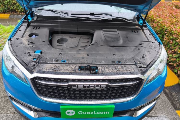 Used JETOUR X70S 2019 1.5T Manual ZHENG TU Version China V Standard Engine Bay