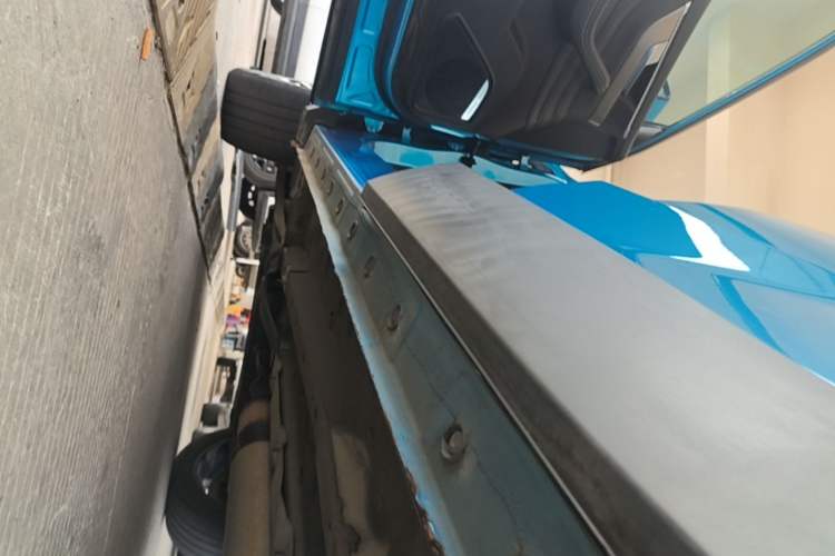 Used JETOUR X70S 2019 1.5T DCT Zhetu Edition 7 Seats Left Side Sill
