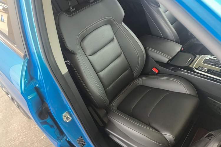 Used JETOUR X70S 2019 1.5T DCT Zhetu Edition 7 Seats Right Front Seat