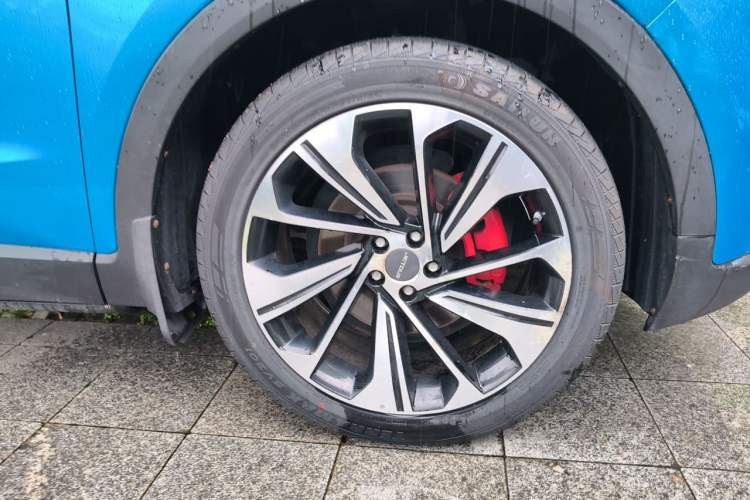 Used JETOUR X70S 2019 1.5T Manual ZHENG TU Version China V Standard Right Front Wheel Hub