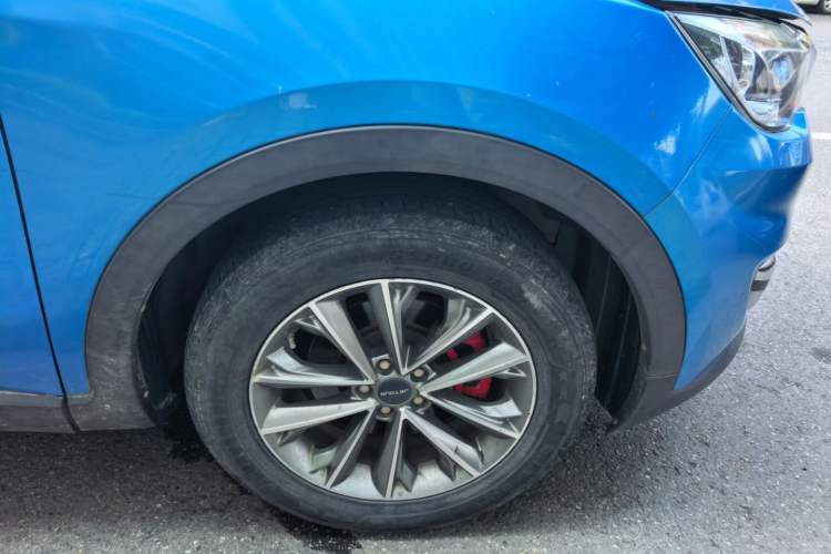 Used JETOUR X70S 2019 1.5T Automatic Explore Edition China V Standard Right Front Wheel Hub