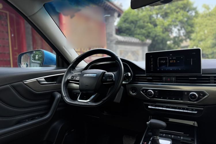 Used JETOUR X70S 2019 1.5T DCT Zhetu Edition 7 Seats Steering Wheel