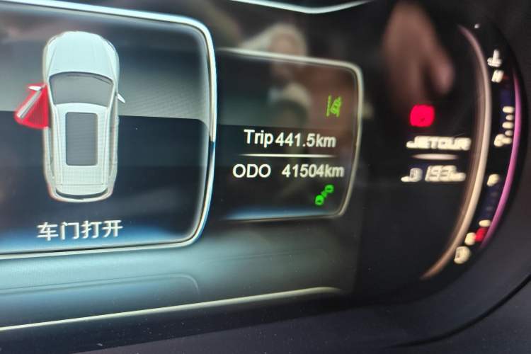 Used JETOUR X70S 2019 1.5T Manual Explore Edition China V Standard Odometer Close Up