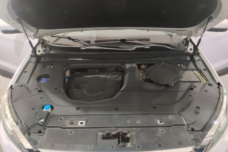 Used JETOUR X70S 2019 1.5T Automatic ZHENG TU Version China V Standard Engine Bay