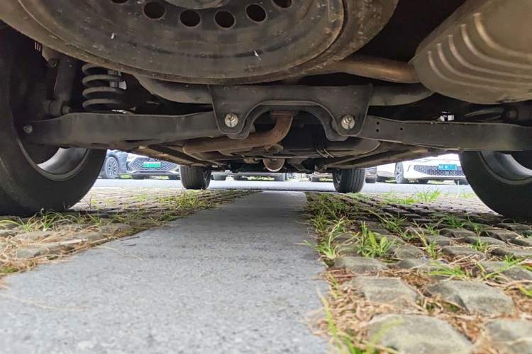 Used JETOUR X70S 2019 1.5T Automatic Lutu Edition China V Standard Chassis Rear