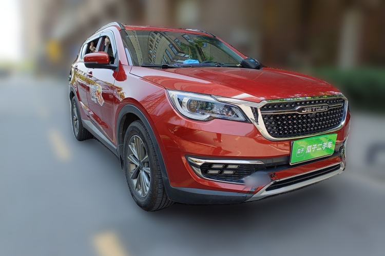 Used JETOUR X70S 2019 1.5T DCT Explore Edition 7-Seater Front Right 45 Deg