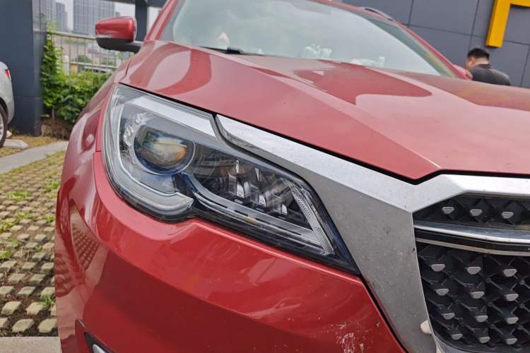 Used JETOUR X70S 2019 1.5T Automatic Lutu Edition China V Standard Right Front Headlight