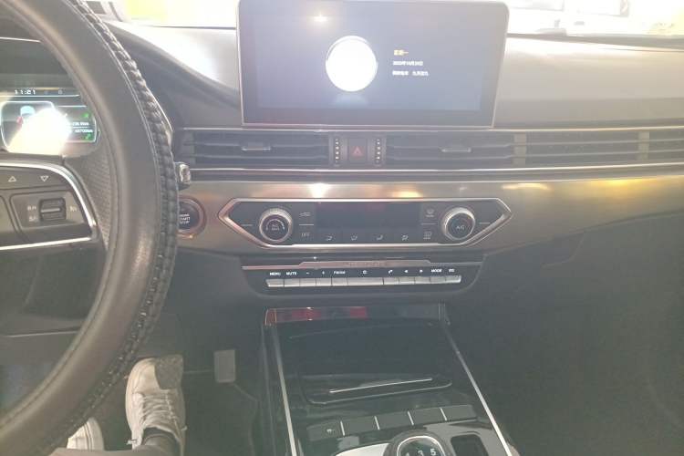 Used JETOUR X70S 2019 1.5T Manual Explore Edition China V Standard Audio And AC Panel