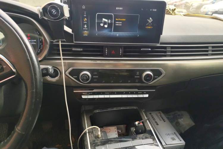 Used JETOUR X70S 2019 1.5T Manual Explore Edition China V Standard Audio And AC Panel