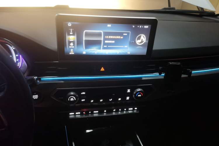 Used JETOUR X70S 2019 1.5T DCT Explore Edition 7-Seater Audio And AC Panel