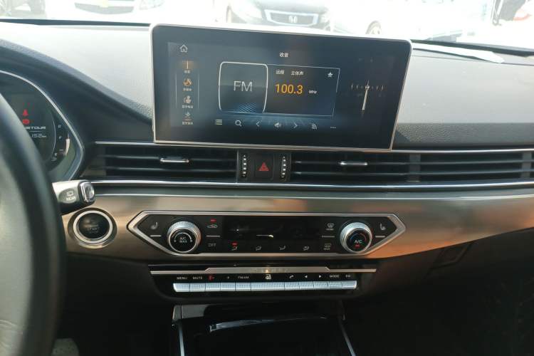 Used JETOUR X70S 2019 1.5T Automatic ZHENG TU Version China V Standard Audio And AC Panel