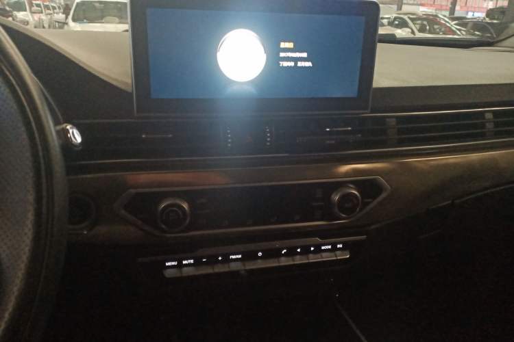 Used JETOUR X70S 2019 1.5T Automatic Explore Edition China V Standard Audio And AC Panel
