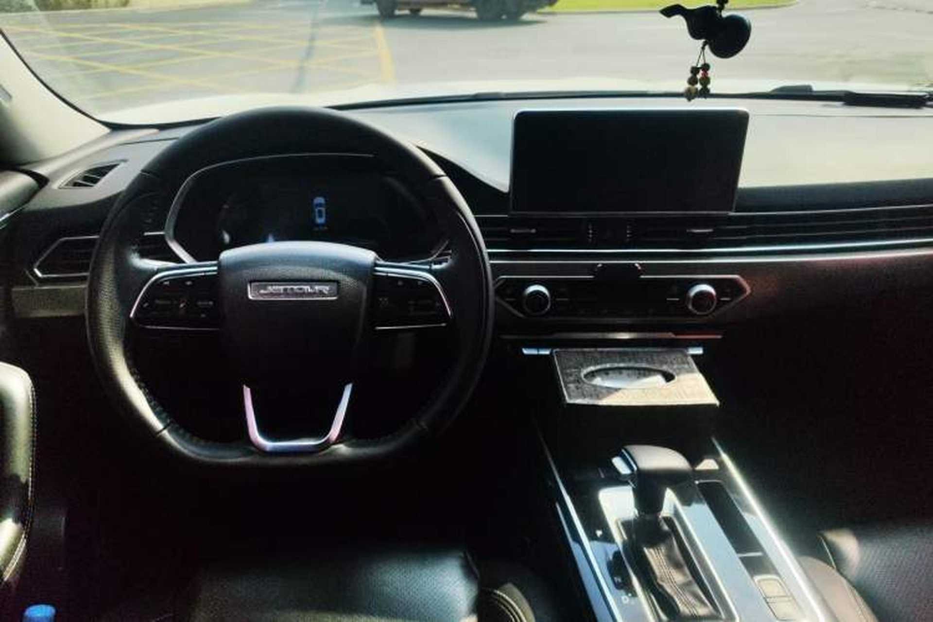 Used JETOUR X70S 2019 1.5T Automatic ZHENG TU Version China V Standard Center Console