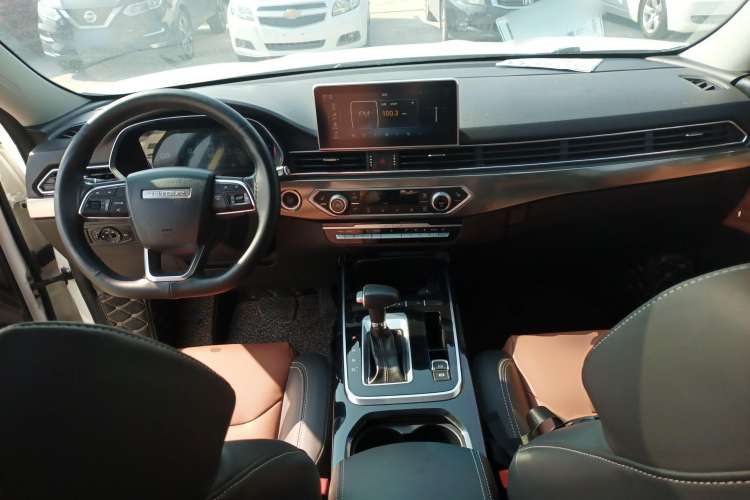 Used JETOUR X70S 2019 1.5T Automatic ZHENG TU Version China V Standard Center Console