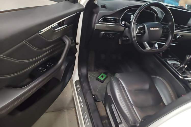 Used JETOUR X70S 2019 1.5T Manual Explore Edition China V Standard Driver Seat