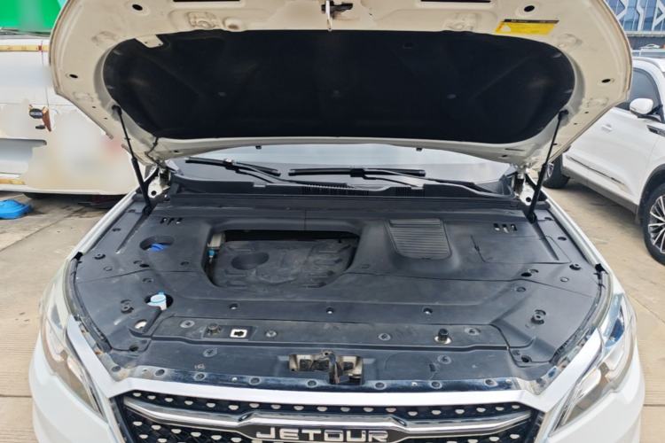 Used JETOUR X70S 2019 1.5T Automatic Explore Edition China V Standard Engine Bay