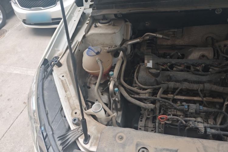 Used JETOUR X70S 2019 1.5T DCT LeTu Edition 5-seater Engine Bay Right