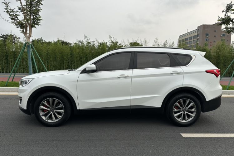 Used JETOUR X70S 2019 1.5T DCT Explore Edition 6 Seats Exterior 1