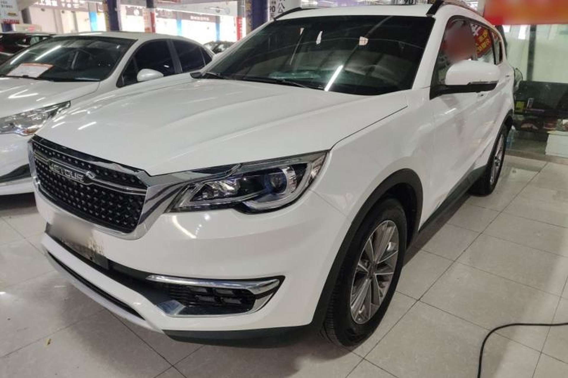 Used JETOUR X70S 2019 1.5T Manual Explore Edition China V Standard Front Left 45 Deg