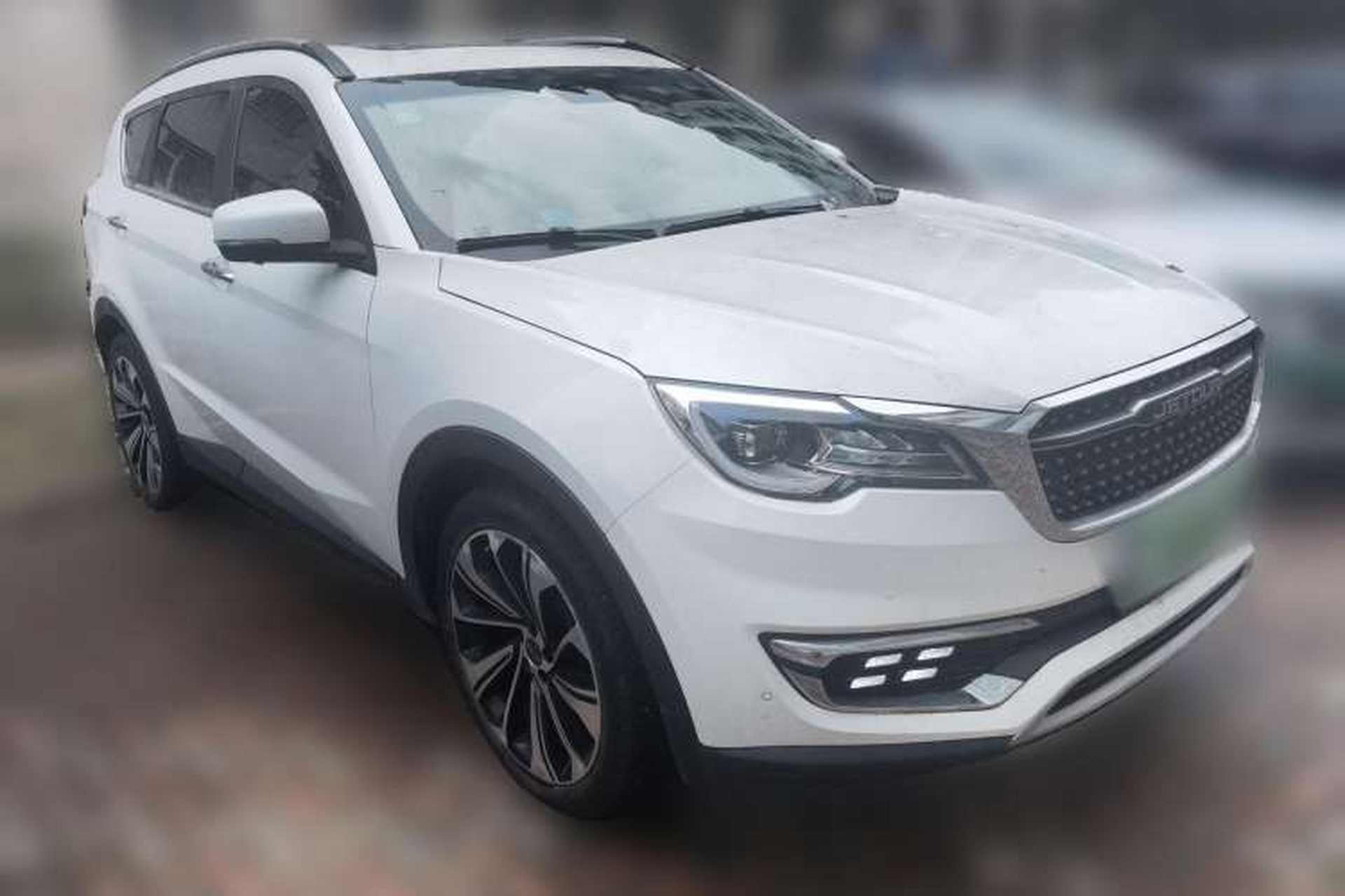 Used JETOUR X70S 2019 1.5T DCT Zongtu Edition 5 Seats Front Right 45 Deg