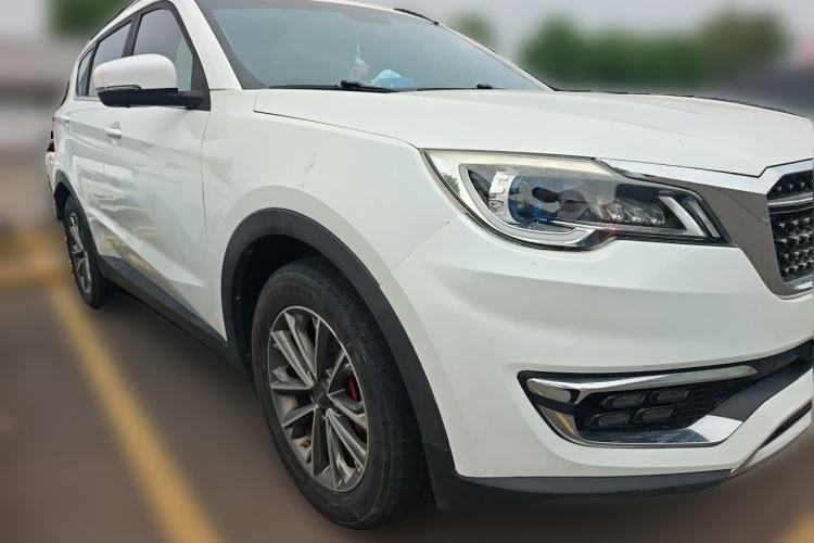 Used JETOUR X70S 2019 1.5T Manual Explore Edition China V Standard Front Right 45 Deg