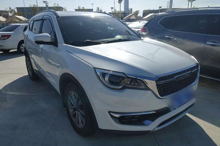 Used JETOUR X70S 2019 1.5T DCT Explore Edition 5 Seats Front Right 45 Deg