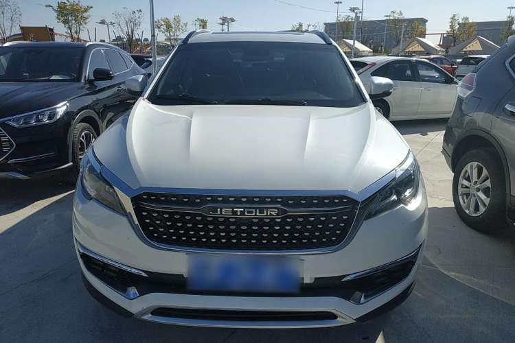 Used JETOUR X70S 2019 1.5T DCT Explore Edition 5 Seats Front