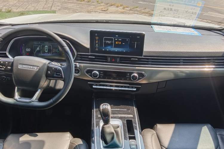 Used JETOUR X70S 2019 1.5T Manual Explore Edition China V Standard Interior 1