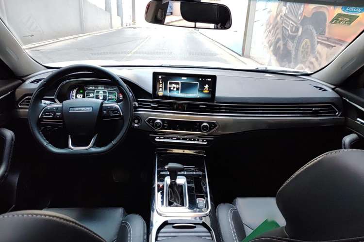 Used JETOUR X70S 2019 1.5T DCT Zongtu Edition 5 Seats Interior 3