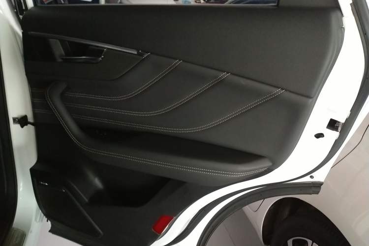 Used JETOUR X70S 2019 1.5T Automatic Explore Edition China V Standard Interior 6