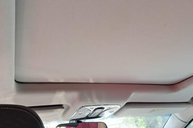 Used JETOUR X70S 2019 1.5T Manual Explore Edition China V Standard Interior 8