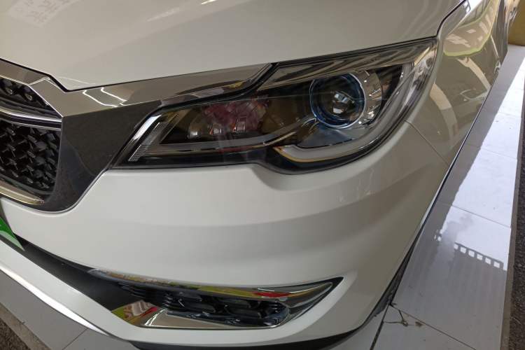 Used JETOUR X70S 2019 1.5T Manual Explore Edition China V Standard Left Front Headlight