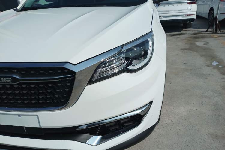 Used JETOUR X70S 2019 1.5T Automatic ZHENG TU Version China V Standard Left Front Headlight