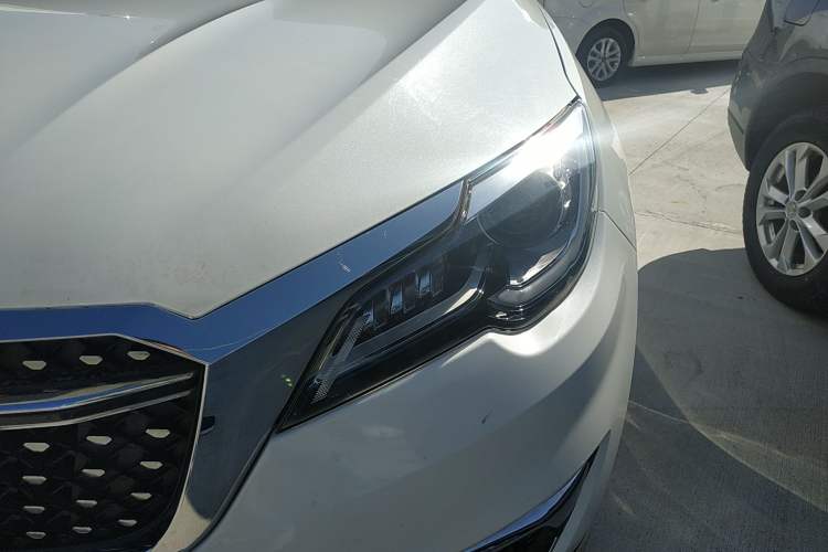 Used JETOUR X70S 2019 1.5T DCT Explore Edition 5 Seats Left Front Headlight