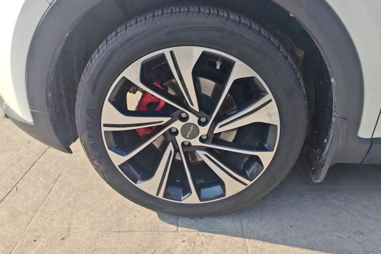 Used JETOUR X70S 2019 1.5T DCT Tundra Edition 5 Seats Left Front Wheel Hub