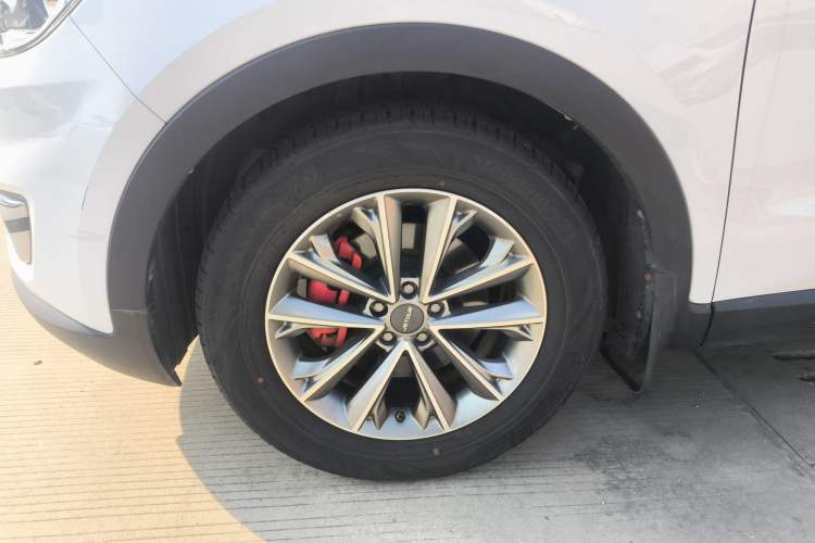Used JETOUR X70S 2019 1.5T Automatic Explore Edition China V Standard Left Front Wheel Hub
