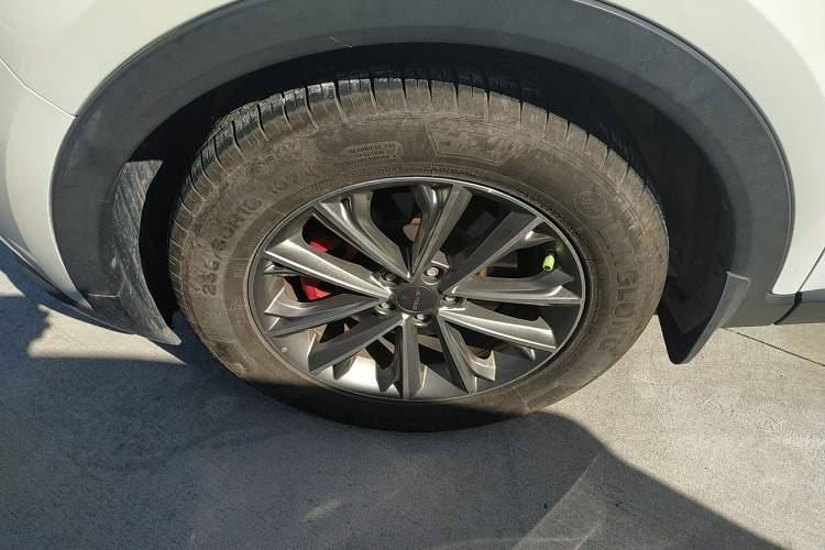 Used JETOUR X70S 2019 1.5T DCT Explore Edition 5 Seats Left Front Wheel Hub