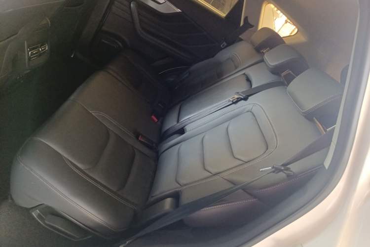 Used JETOUR X70S 2019 1.5T Manual Explore Edition China V Standard Left Rear Seat