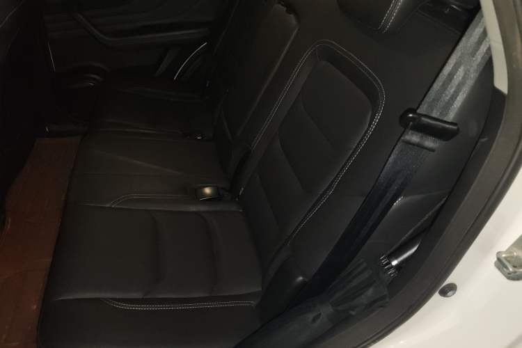 Used JETOUR X70S 2019 1.5T DCT Tundra Edition 6 Seats Left Rear Seat